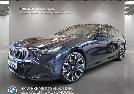 BMW 550e xDrive M Sport AHK Driv.Assist.Prof Kamera