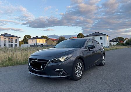 Mazda 3 SKYACTIV Center-Line