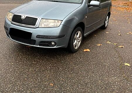 Skoda Fabia Combi autom.*zuverlässig*8 Fach*Scheckheft