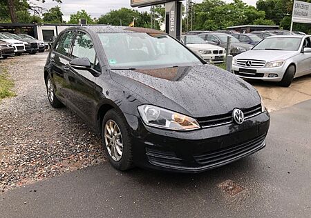 VW Golf Volkswagen VII Lim. Trendline BMT Klima PDC MFL SHZ