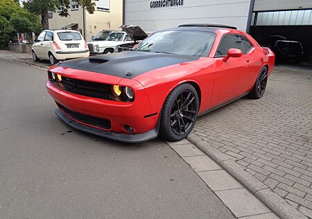 Dodge Challenger R/T 6.4 V8 SCAT PACK Widebody