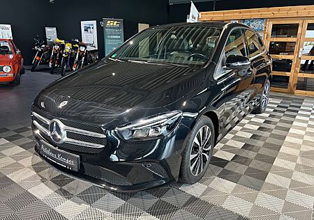 Mercedes-Benz B 200 d Style 1. Hand LED Navi PLA Kamera