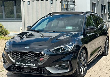 Ford Focus ST Head-up/Panorama/RFK/Bang&Olufsen/LHZ