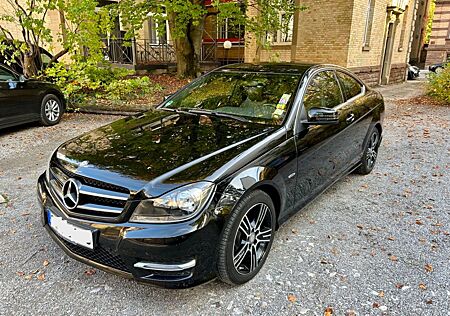 Mercedes-Benz C 220 C220d Coupé Edition C AMG AdBlue Nachrüstung