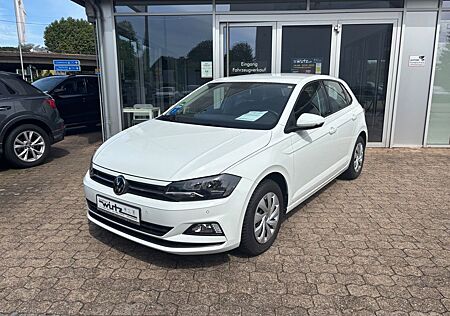 VW Polo Volkswagen VI United SHZ LED
