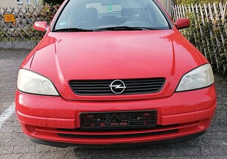 Opel Astra 1.6