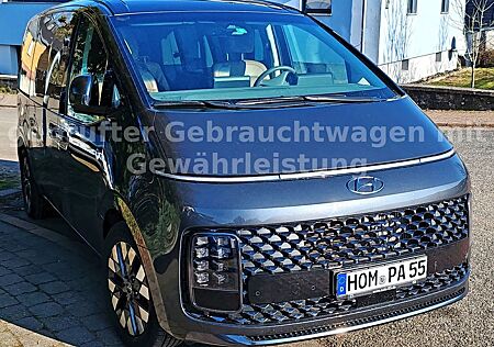 Hyundai Staria 2,2 D Signature 4WD~AHK~360 Grad~7 Sitze