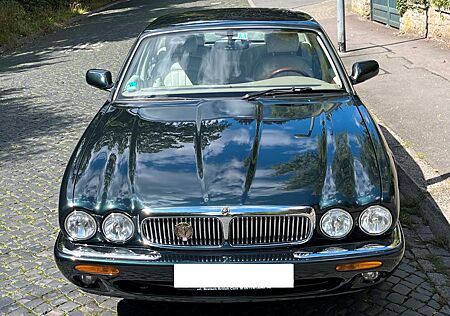 Jaguar XJ8 3.2 Executive Sammlerzustand