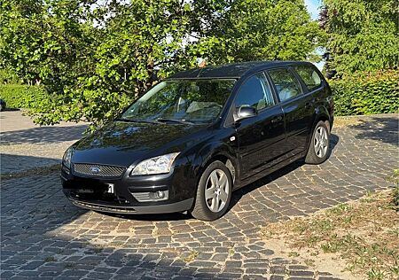 Ford Focus TURNIER 1.4