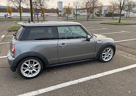 Mini Cooper S Leder, 18"Works Sommer Alufelgen WR 17