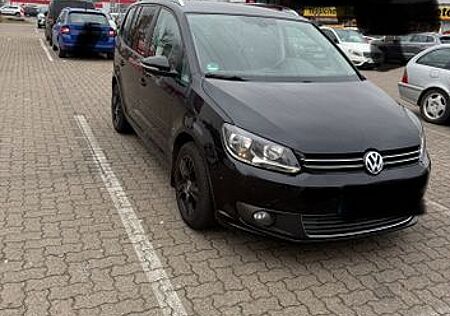 VW Touran Volkswagen 1.6 TDI MATCH BlueMotion Technology M...