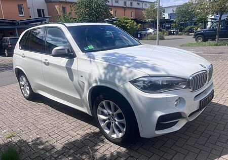 BMW X5 M50d *DVoll* Keyles*StHeizung*Pano*Leder*UHD