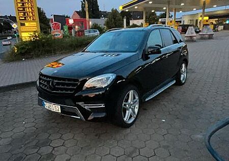 Mercedes-Benz ML 350 BlueTEC 4MATIC -