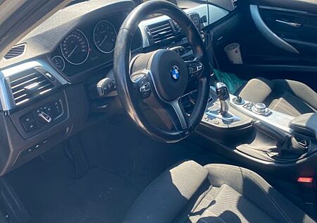 BMW 320d xDrive Sport Line Sport Line