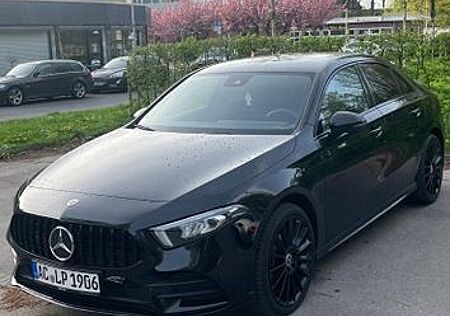 Mercedes-Benz A 250 e Advanced DCT Advanced