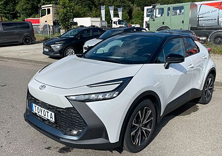 Toyota C-HR 2.0Hybrid Team D*Navi/BSM/LED*