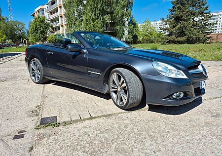 Mercedes-Benz SL 350 out an accident