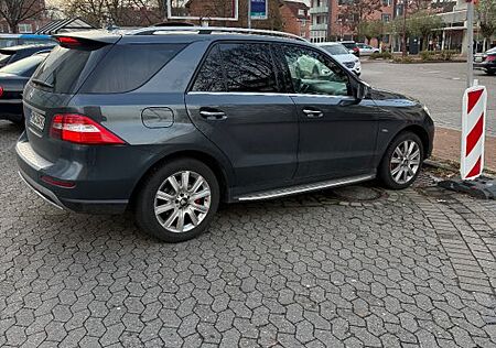 Mercedes-Benz ML 350 BlueTEC 4MATIC -