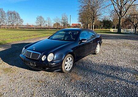 Mercedes-Benz CLK 200 KOMPRESSOR AVANTGARDE Avantgarde