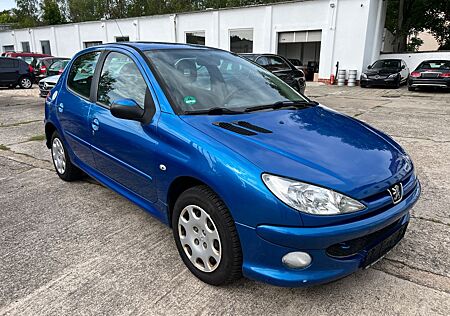 Peugeot 206 1.4, Klimaanlage, TÜV NEU