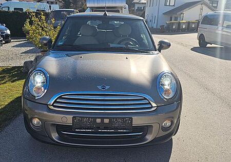 Mini Cooper Cabrio TÜV Kundendienste neu