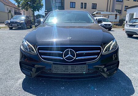 Mercedes-Benz E 220 E 220d Limousine / AMG Line / Widescreen Display