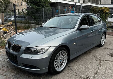 BMW 325i 3 Lim. Leder*Xenon*Schalter*HU NEU!