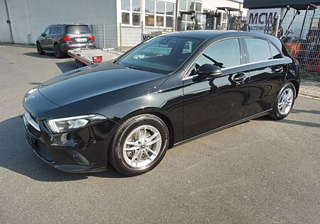 Mercedes-Benz A 200 A -Klasse Business LED NAVI