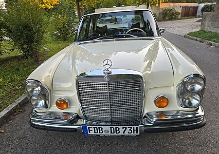 Mercedes-Benz S 280 SE 4,5 V8 W 108, neuwertig