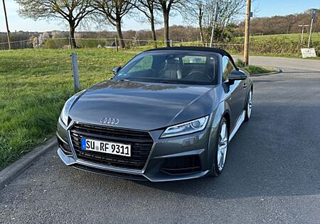 Audi TT Roadster 2.0 TFSI
