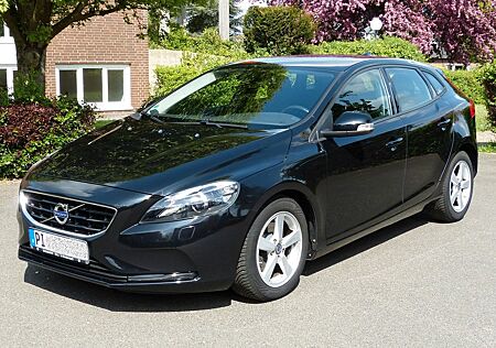 Volvo V40 T2 Kinetic You!AHK*Bi-Xenon*Sitzhzg*Tempomat