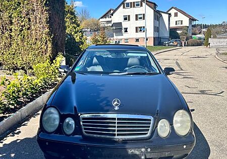 Mercedes-Benz CLK 320 AVANTGARDE Avantgarde