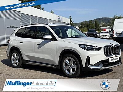BMW iX1 x30 AktivS+Massage HUD ACC PanoD.SurView AHK