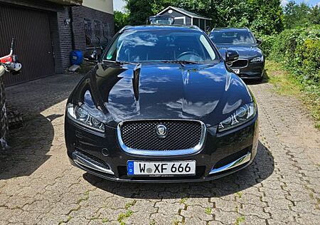 Jaguar XF 3.0 L V6 Diesel S Sportbrake -