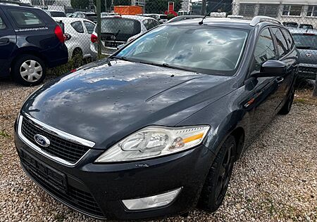 Ford Mondeo 2,0 Ghia Turnier