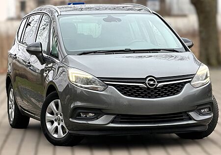 Opel Zafira C 7 Sitze Navi Kamera T-Leder MOTOR NEU!