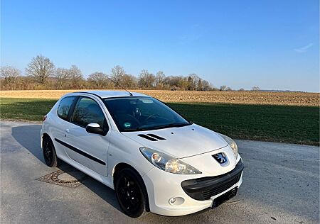 Peugeot 206 1.4 75 -