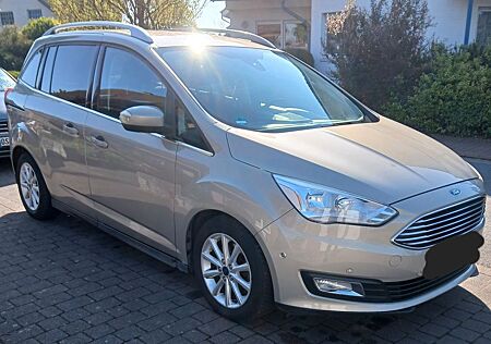 Ford Grand C-Max 1,0 EcoBoost 92kW Titanium 7 Sitzer