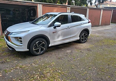 Mitsubishi Eclipse Cross 2.4 PLUG-IN Top Leder,Head Tüv neu