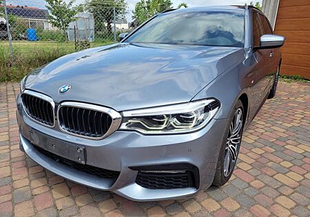 BMW 530 d xDrive M Sport Head Up Pano AHK