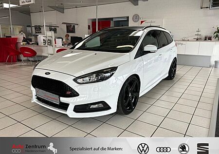 Ford Focus Turnier 2.0 EcoBoost ST 250-PS Kamera*DAB+