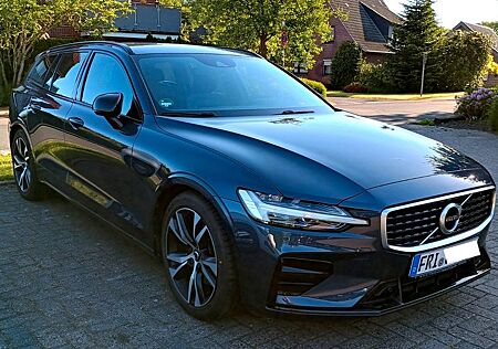 Volvo V60 D4 Geartronic R Design, 2 J. Garantie