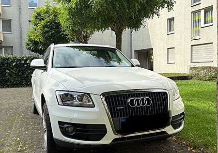 Audi Q5 2.0 TDI quattro -