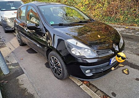 Renault Clio Expression 1.2 16V 55kW Expression