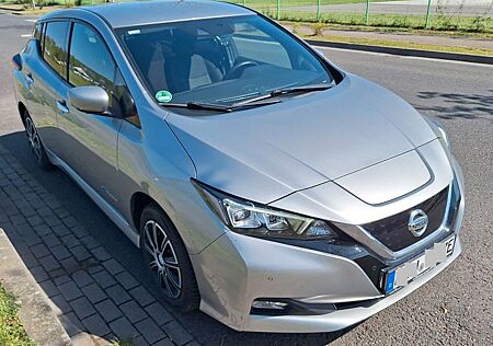 Nissan Leaf ZE1 40KWH N-Connecta LED Winter 360°Kamera
