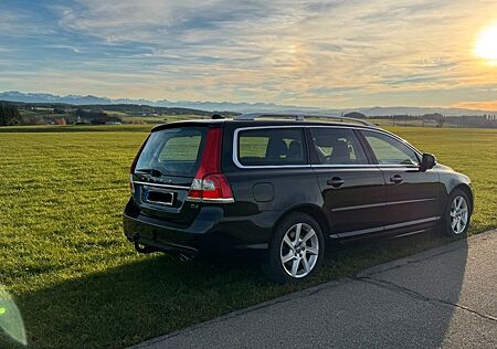 Volvo V70 D4 Summum Geartronic