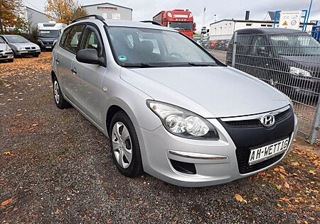 Hyundai i30 cw Edition+/ Klima / 2.Hand / Winterräder