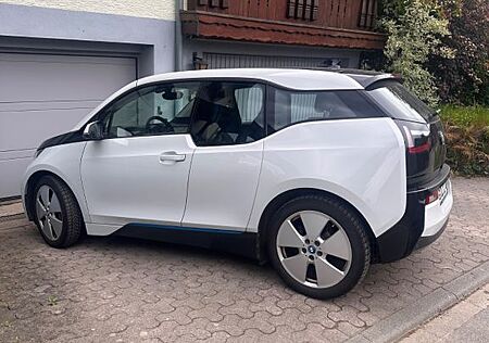 BMW i3 mit Range Extender -