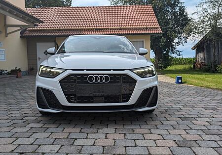 Audi A1 25 TFSI S line Sportback S line