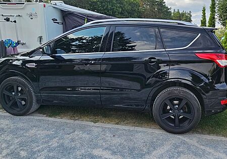 Ford Kuga 2,0 TDCi 2x4 110kW Individual Individual